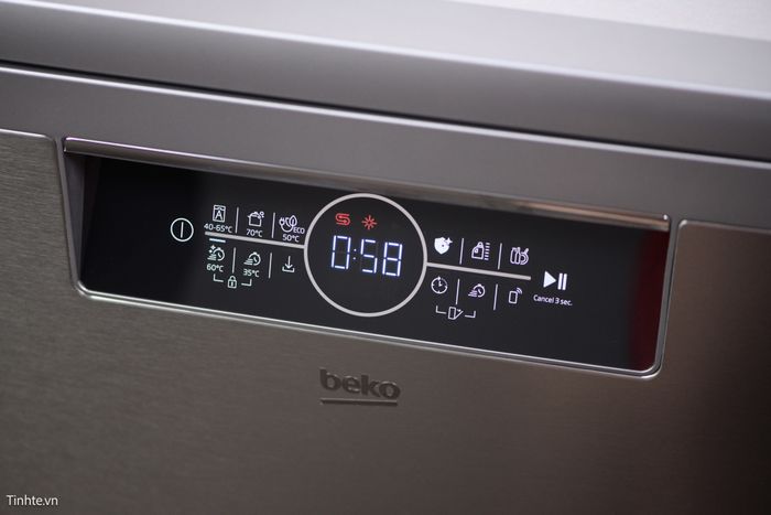 Máy rửa chén bát Beko được thiết kế hài hòa, tinh tế và sang trọng