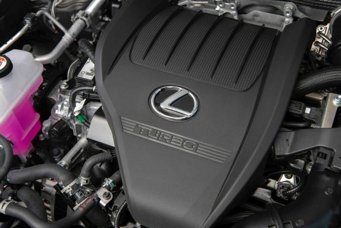 Lexus NX 2025 trải qua sự nâng cấp nhẹ nhàng nhưng đồng thời, giá cũng tăng mạnh mẽ - Hình 4.