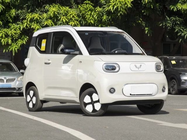 Đại lý đang nhận cọc cho Wuling Mini EV 2024, thông báo sẽ có mặt tại Việt Nam: Thiết kế mới, có thể đi được 210km mỗi lần sạc, nâng cấp sức mạnh đấu với VF 3 - Hình 5.