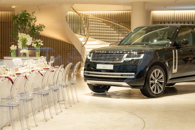 Hai mẫu xe Range Rover cao cấp nhất Việt Nam giờ đã có thể tùy biến cá nhân hóa tại Hà Nội - Ảnh 2.