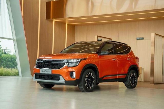 Kia Seltos 2024 xuất hiện tại Việt Nam: Giá từ 599 triệu đồng, với 4 phiên bản và 2 lựa chọn động cơ 1.5L hút khí tự nhiên và 1.5L tăng áp - Ảnh 3.