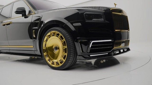 Ngắm siêu phẩm Rolls-Royce Cullinan bản độ dát vàng - Ảnh 5.