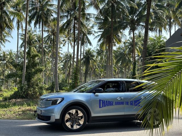 Phụ nữ lái Ford Explorer điện vòng quanh thế giới: Đi hơn 30.000km, qua cả Việt Nam, không ngán gì từ sa mạc tới băng giá - Ảnh 5.