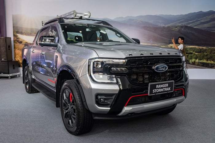 Ford Ranger Stormtrak có những gì đặc biệt với mức giá 1,039 tỷ, bộ ảnh chi tiết này cho thấy rõ những điểm mà các phiên bản khác không có - Ảnh 9.