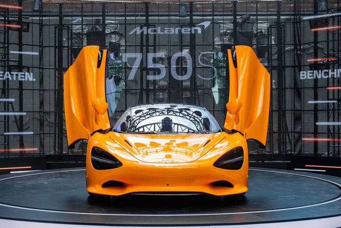 McLaren 750S ra mắt tại Việt Nam: Siêu xe nhẹ nhất, mạnh nhất trong lịch sử thương hiệu Anh, trang bị mới xuất hiện lần đầu, giá từ 20 tỷ - Hình ảnh 10.