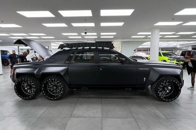 Rolls-Royce Phantom độ 6 bánh off-road siêu khủng - Hình ảnh 8.