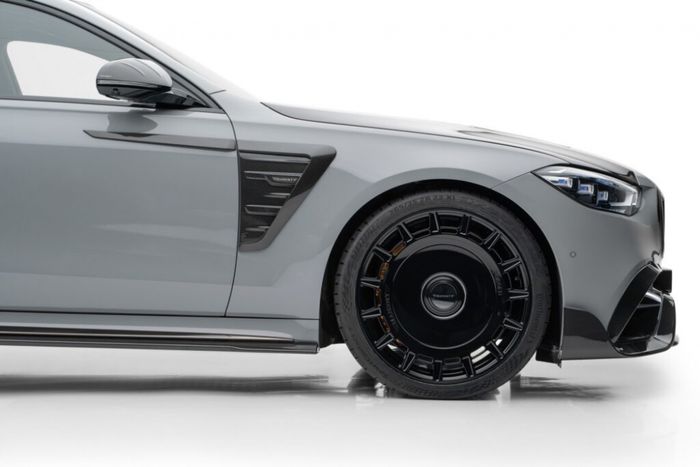 Cuồng nhiệt với Mercedes-AMG S63 E Performance do Mansory điều chỉnh - Hình 10.