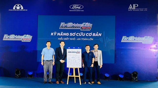 Ford Việt Nam giới thiệu dự án Chia sẻ kỹ năng sơ cứu cơ bản: 18 video ngắn hỗ trợ cuộc sống an toàn hơn