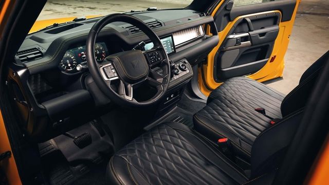 Land Rover Defender mới có phiên bản mui trần - Hình 6.