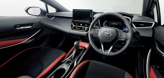 Lần đầu tiên Toyota Corolla Altis GR Sport xuất hiện tại Việt Nam: Bề ngoài mang đậm phong cách thể thao, khác hoàn toàn với phong cách ‘doanh nhân’, cạnh tranh trực tiếp với Civic RS - Ảnh 4.