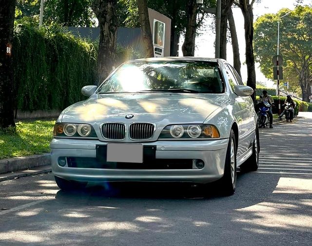 BMW 525i rao bán chưa đến 150 triệu đồng: Máy móc vẫn ngon, hoạt động êm ru - Ảnh 1.