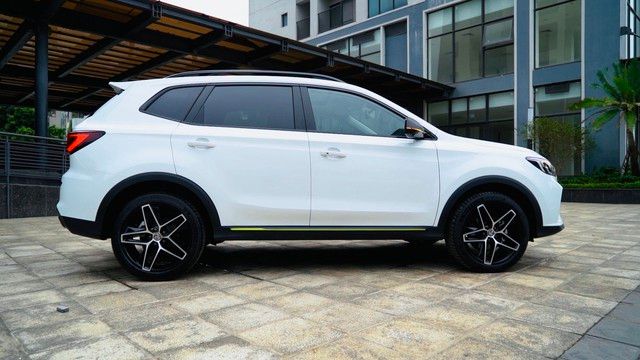 Giá của MG RX5 giảm sâu: Chỉ còn 580 triệu, cạnh tranh với Tucson nhưng ngang giá của Venue - Ảnh 5.