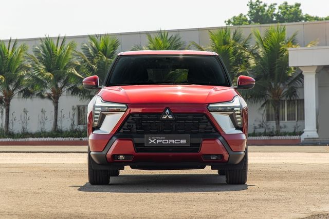 Mitsubishi Xforce công bố giá mới từ xxx triệu đồng.