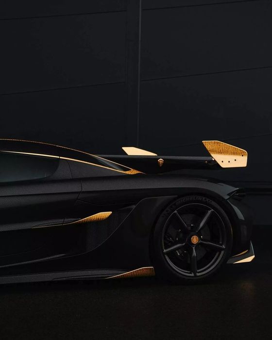 Koenigsegg Jesko với thân xe carbon trần được trang trí bằng vàng 24k - Ảnh 5.