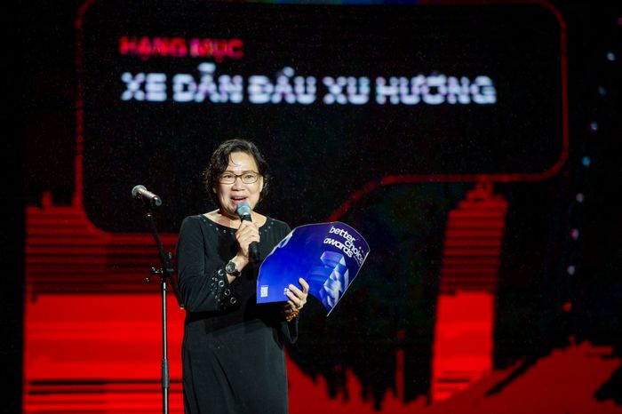 Những hình ảnh ấn tượng nhất từ đêm Gala trao giải Car Choice Awards - Ảnh 12.