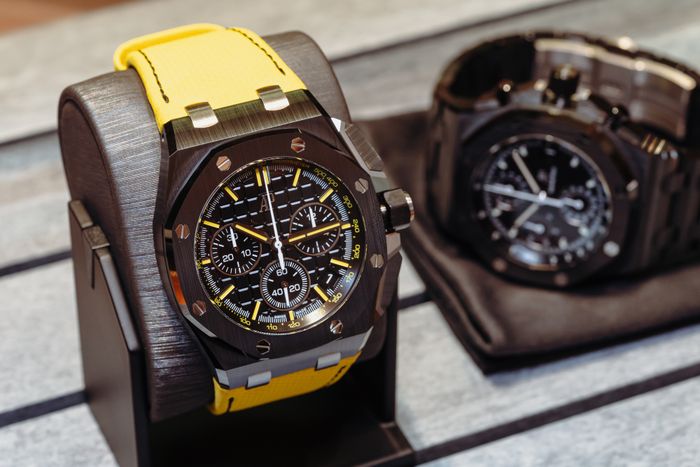 Audemars Piguet - Biểu tượng của sự xa xỉ trong giới chủ nhân xe hơi danh tiếng - Ảnh 2.