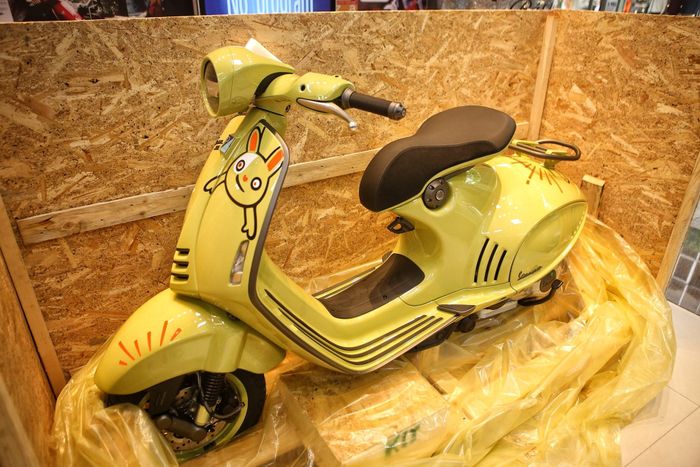 Khám phá chi tiết về xe tay ga Vespa với giá trị hơn 400 triệu đồng tại Việt Nam - Ảnh 1.