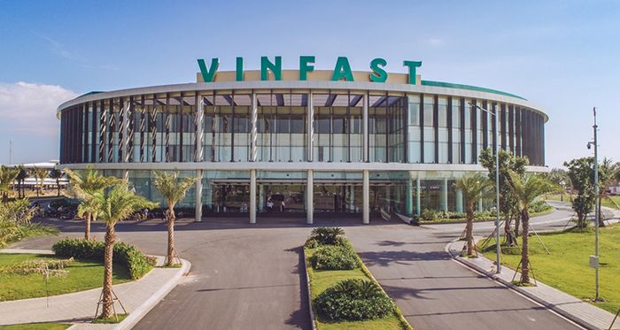 VinFast dự định đầu tư gần 10.000 tỷ đồng để xây dựng 2 nhà máy mới tại Ấn Độ và Indonesia, mở rộng hoạt động kinh doanh sang 50 thị trường mới trong năm sau - Ảnh 2.