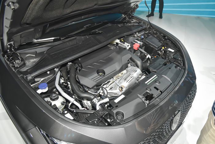 Thông tin chi tiết về Peugeot 408 phiên bản tiêu chuẩn giá 999 triệu đồng: Rẻ hơn 250 triệu so với phiên bản cao nhất, vẫn hỗ trợ người lái - Ảnh 15.