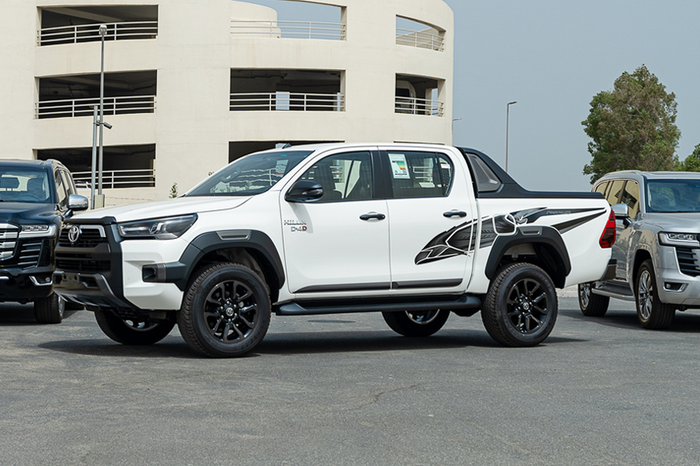 Thông tin mới từ đại lý cho biết sẽ mở đợt nhận cọc cho Toyota Hilux 2024 tại Việt Nam. Dự kiến, giá của xe sẽ rẻ hơn một cách đáng kể, mở ra cơ hội cho những ai muốn thoát khỏi vị thế thấp nhất trong phân khúc - Ảnh 1.