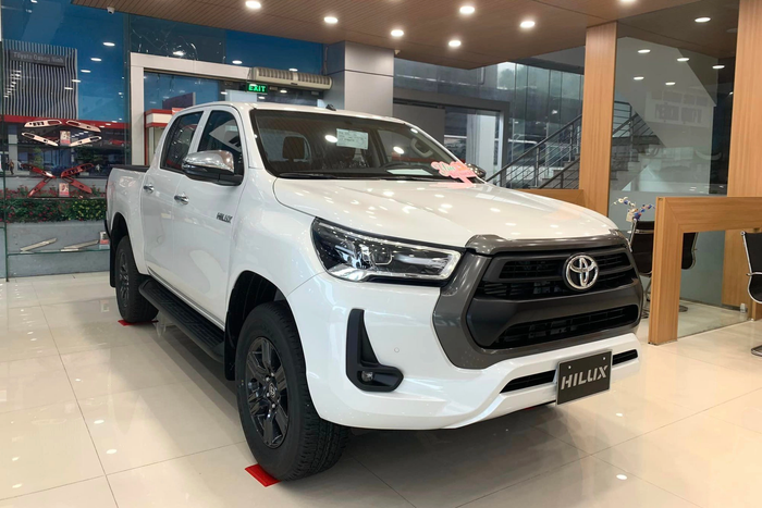 Đại lý nhận cọc Toyota Hilux 2024 tại Việt Nam: Dự kiến rẻ hơn cả trăm triệu, cơ hội thoát 'đội sổ' phân khúc - Ảnh 4.