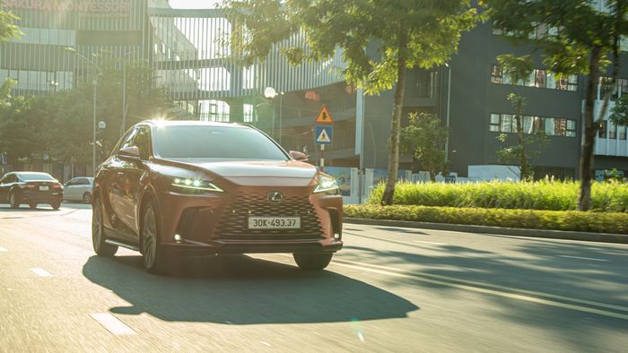 Chủ xe RX350 Premium: ‘Không cần cố để mua Lexus vì đi một vòng, cuối cùng lại về với Lexus thôi’ - Ảnh 7.