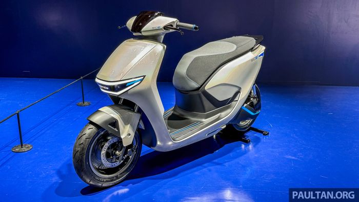 Honda sắp ra mắt xe máy điện toàn cầu dựa trên bản thiết kế được trưng bày tại Japan Mobility Show 2023 - Ảnh 1.