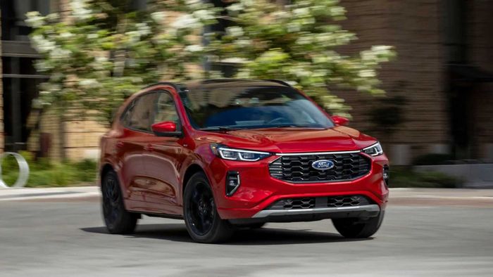 Ford Escape sẽ sớm được thay thế bằng một chiếc xe điện mới từ giữa thập kỷ.