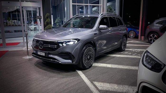 Mercedes Việt Nam tung ra thị trường 3 mẫu xe SUV điện mới trong năm nay: EQB có giá dự kiến là 2,3 tỷ đồng, EQS SUV có khả năng đi được tối đa 660 km - Ảnh 2.