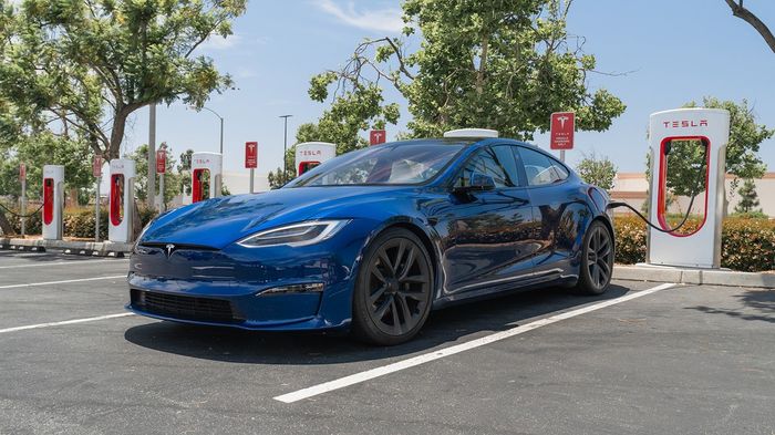 Công nghệ hơn 10 năm của Tesla đã tạo ra ảnh hưởng lớn đến Ford, Mercedes và GM như thế nào? - Ảnh 2.