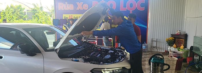 Sự cố về việc đại lý bán Honda Civic sơn lại: Khách hàng đã nhận xe mới, công ty đảm bảo chi phí toàn bộ cho việc hoán cải - Hình 2.