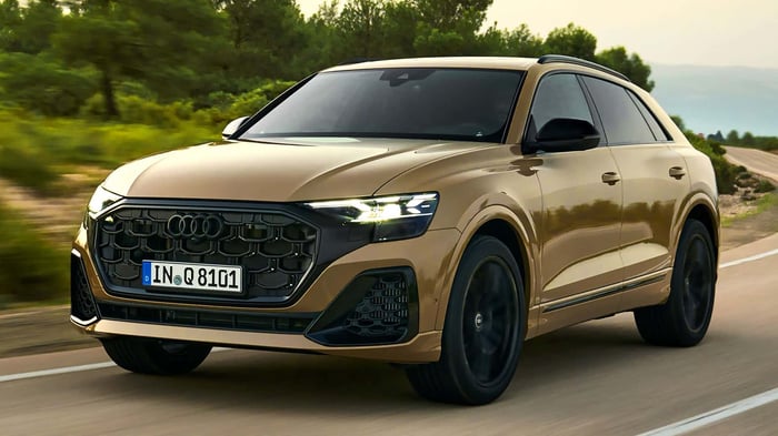 Audi Q8 2024 ra mắt: Đẳng cấp hơn, hiệu suất mạnh mẽ và tiết kiệm nhiên liệu hơn nhờ công nghệ mới - Ảnh 4.