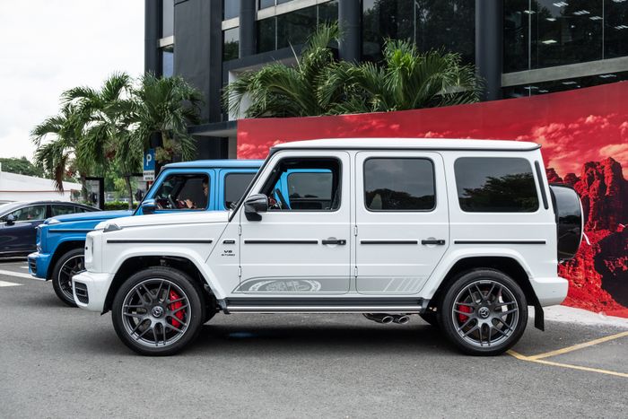 Trải nghiệm Mercedes-AMG G 63 Edition 55: Siêu xe sang trọng dành cho giới nhà giàu, với thêm một số chi tiết trang trí đặc biệt nhưng giá chênh lệch lên đến 1 tỷ đồng - Ảnh 5.