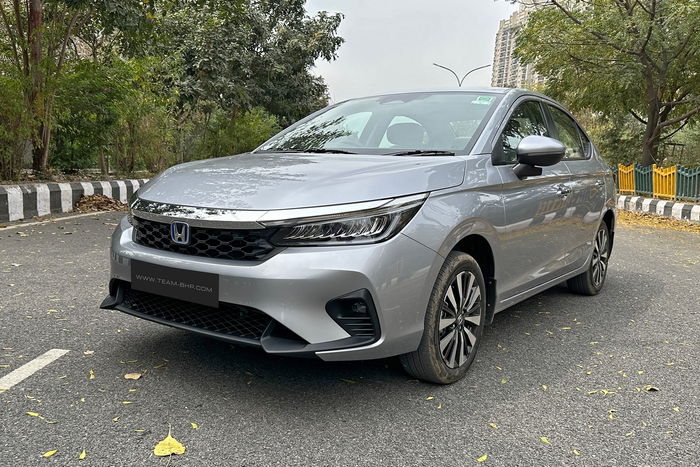 Đại lý thông báo về việc giao xe Honda City 2023 vào tháng sau tại Việt Nam, phiên bản cũ đang được giảm giá mạnh và vượt qua cả Accent và Vios - Ảnh 1.