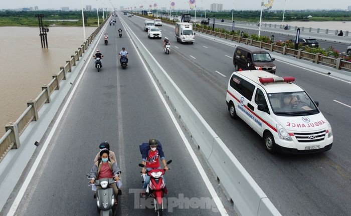 Cải tạo và mở rộng cầu Vĩnh Tuy: Phương tiện lưu thông như thế nào? - Ảnh 4.