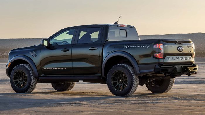 Hennessey công bố phiên bản độ Ford Ranger Raptor mạnh nhất trên thị trường - Ảnh 2.