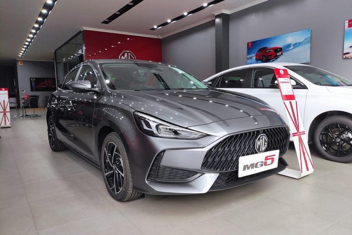 MG5 giảm giá kỷ lục gần 100 triệu tại đại lý: Phiên bản giá thấp nhất khoảng 440 triệu, chỉ ngang Morning, i10 - Ảnh 1.