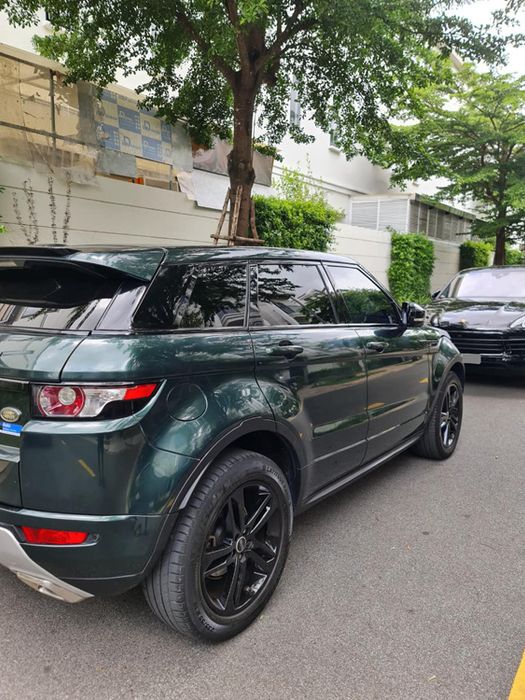 Sau 11 năm, chiếc Range Rover Evoque vẫn giữ giá ngang với Seltos mới: Động cơ mạnh mẽ, nội thất vẫn sang trọng nhưng phải đánh đổi cho chất lượng - Ảnh 1.