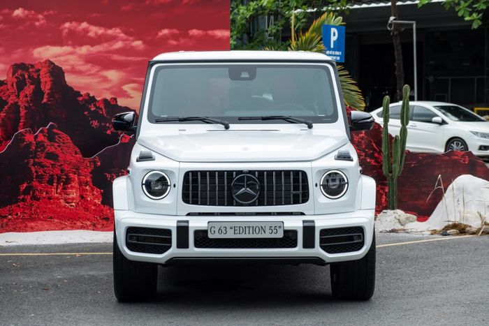 Trải nghiệm Mercedes-AMG G 63 Edition 55: Siêu xe sang trọng dành cho giới nhà giàu, với thêm một số chi tiết trang trí đặc biệt nhưng giá cao hơn 1 tỷ đồng - Ảnh 4.