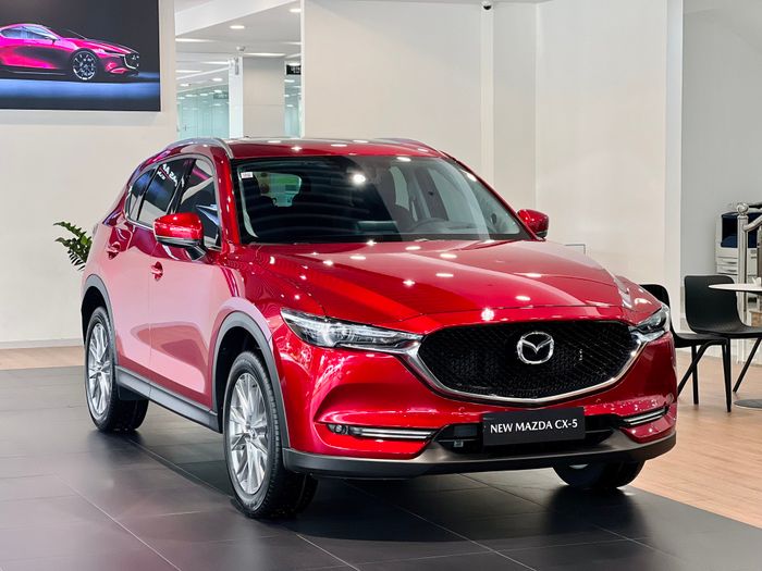 Bí ẩn về cách định giá của Beijing X7 ở Việt Nam: Khi vừa chạm ngưỡng giá gần nhất với Mazda CX-5 thì đột nhiên giảm giá không phanh, với phiên bản đắt nhất dưới 700 triệu đồng - Ảnh 4.