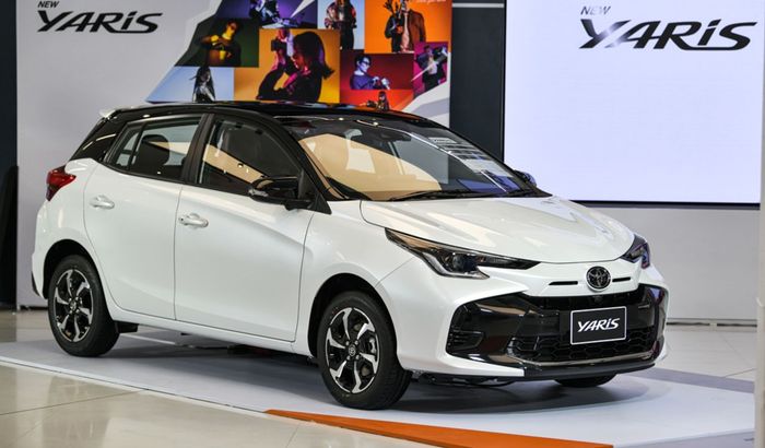 Toyota Vios 2023 lần đầu tiên lộ diện tại Việt Nam: Mặt trước mới, trang bị được bổ sung, giá vẫn không đổi - Ảnh 3.