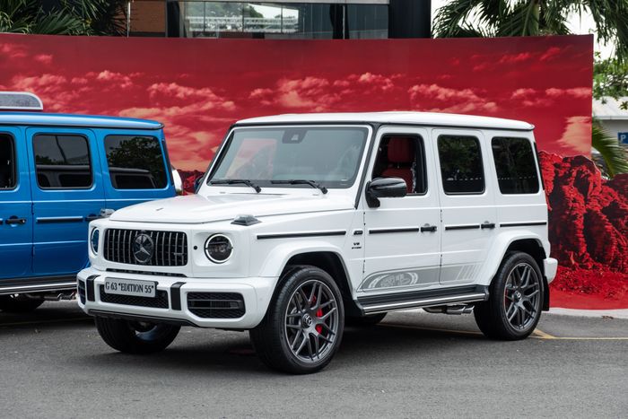 Trải nghiệm Mercedes-AMG G 63 Edition 55: Siêu xe sang trọng dành cho giới nhà giàu, với thêm một số chi tiết trang trí đặc biệt nhưng giá cao hơn 1 tỷ đồng - Ảnh 3.