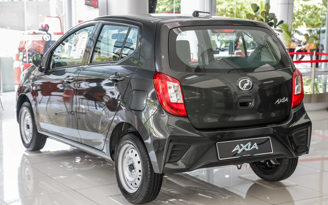 Xe đôi sinh của Toyota Wigo đã bán hết chỉ sau 2 ngày - Ảnh số 2.