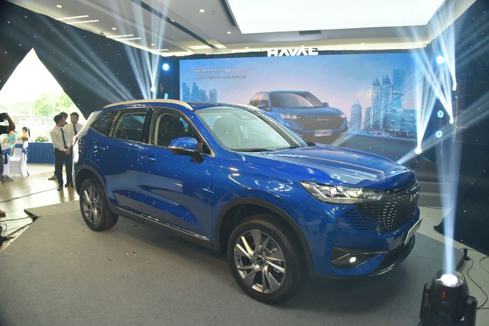 Chốt mua Haval H6, Shark Hưng chia sẻ: ‘Xe lai Âu - Á dễ điều khiển, nuôi không tốn kém’ - Ảnh 3.