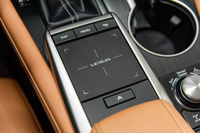 Chiếc Lexus RX 350 này khiến chủ nhân lỗ gần 700 triệu đồng sau khi đi được hơn 13.000 km - Ảnh 11.