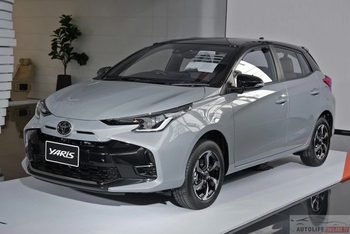 Toyota Yaris mới được ra mắt được coi là phiên bản xem trước của Vios 2023 sắp ra mắt tại Việt Nam: Mặt trước thể thao, tích hợp công nghệ mới - Hình 2.