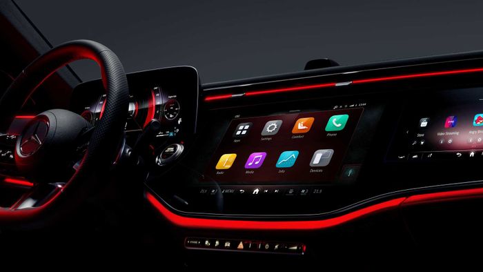Mercedes-Benz ra mắt nội thất mới của E-Class với màn hình siêu lớn, tích hợp TikTok và camera selfie mặc định - Ảnh 14.