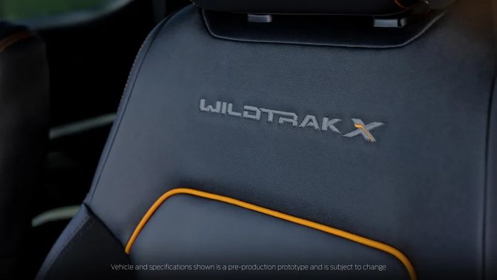Ford Ranger lại ra mắt phiên bản mới: Giá cao hơn Wildtrak, sắp bán tại Việt Nam dưới một tên gọi mới - Xem Ảnh 13.