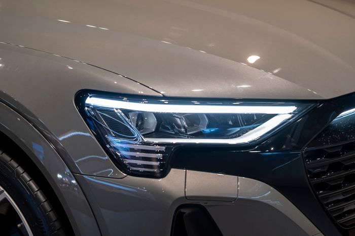 Xem gần hơn Audi Q8 e-tron 2023: Sẽ sớm ra mắt tại Việt Nam, đã có hàng chục đơn đặt hàng - Ảnh 5.