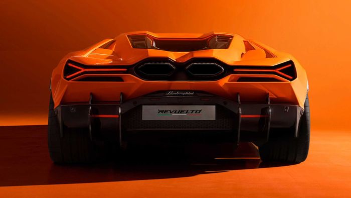 Lamborghini Revuelto chính thức ra mắt: Thế hệ tiếp theo của Aventador, với công suất trên 1.000 mã lực - Ảnh 10.